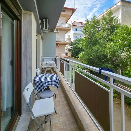 Apartment No R *