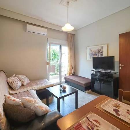 Emily's Paradise By Sdr *