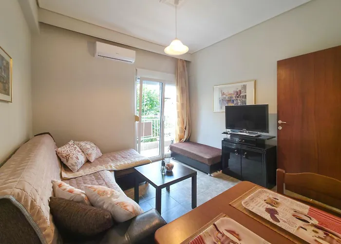 Emily's Paradise By Sdr *